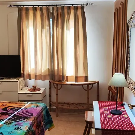 Edificio Patricia 2 Tenerife Sud San Isidro De Abona Santa Cruz דירה *