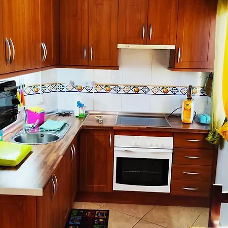 Apartamento Edificio Patricia 2 Tenerife Sud San Isidro De Abona Santa Cruz San Isidro (Tenerife)